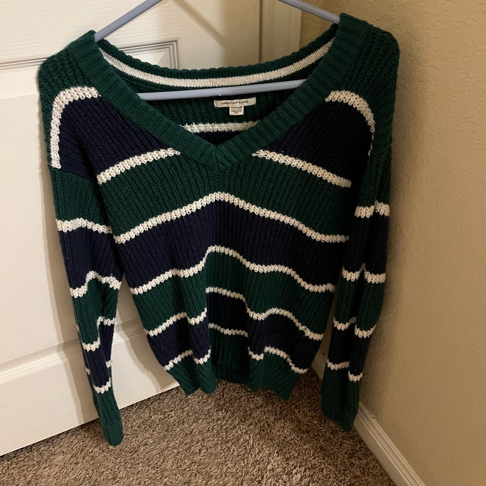 american eagle sweater